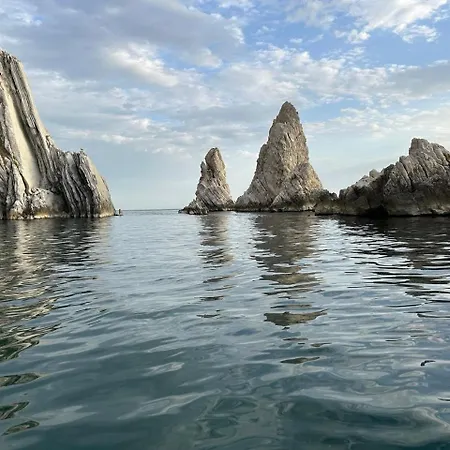 Nido In * Sirolo